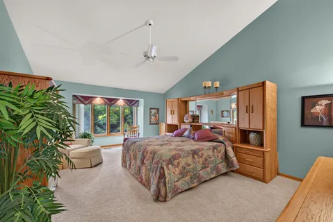 $1,250,000 | 2005 Selkirk Court, Inverness, IL 60010
