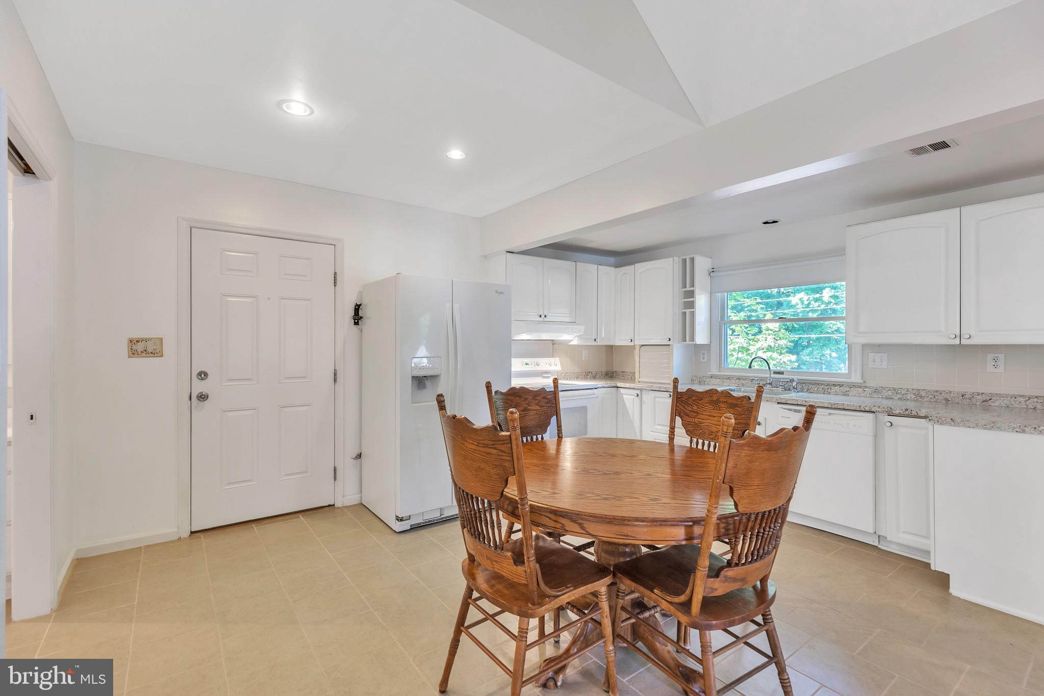 6026 Fir Road St. Leonard, MD 20685 - Photo 6 of 28