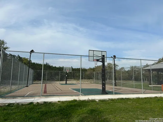 $115,000 | 863 Private Road 1742, Mico, TX 78056