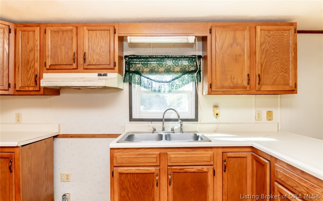 824 East Marshfield Road Scottsburg, IN 47170 - Photo 15 of 48 Gallery Image 15