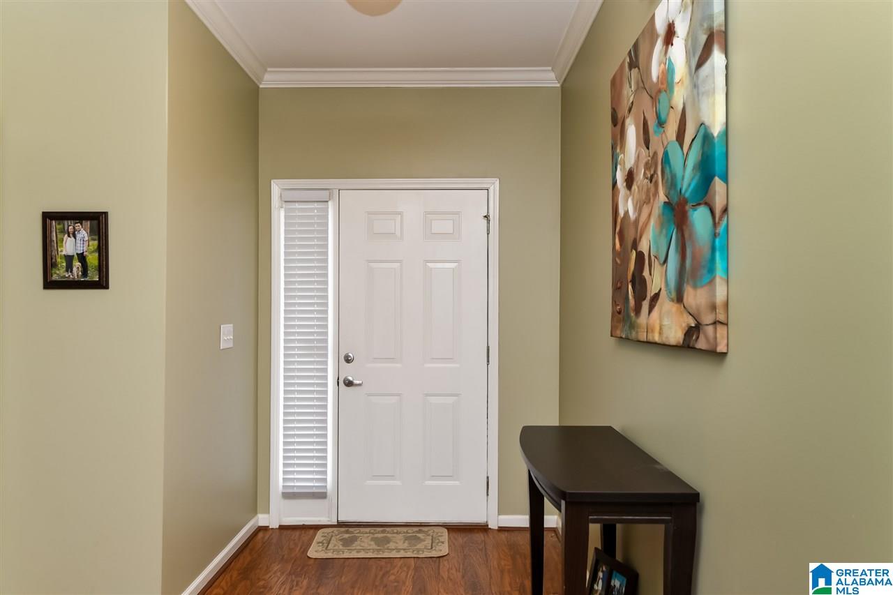 404 Summit Way Fultondale, AL 35068 - Photo 2 of 45