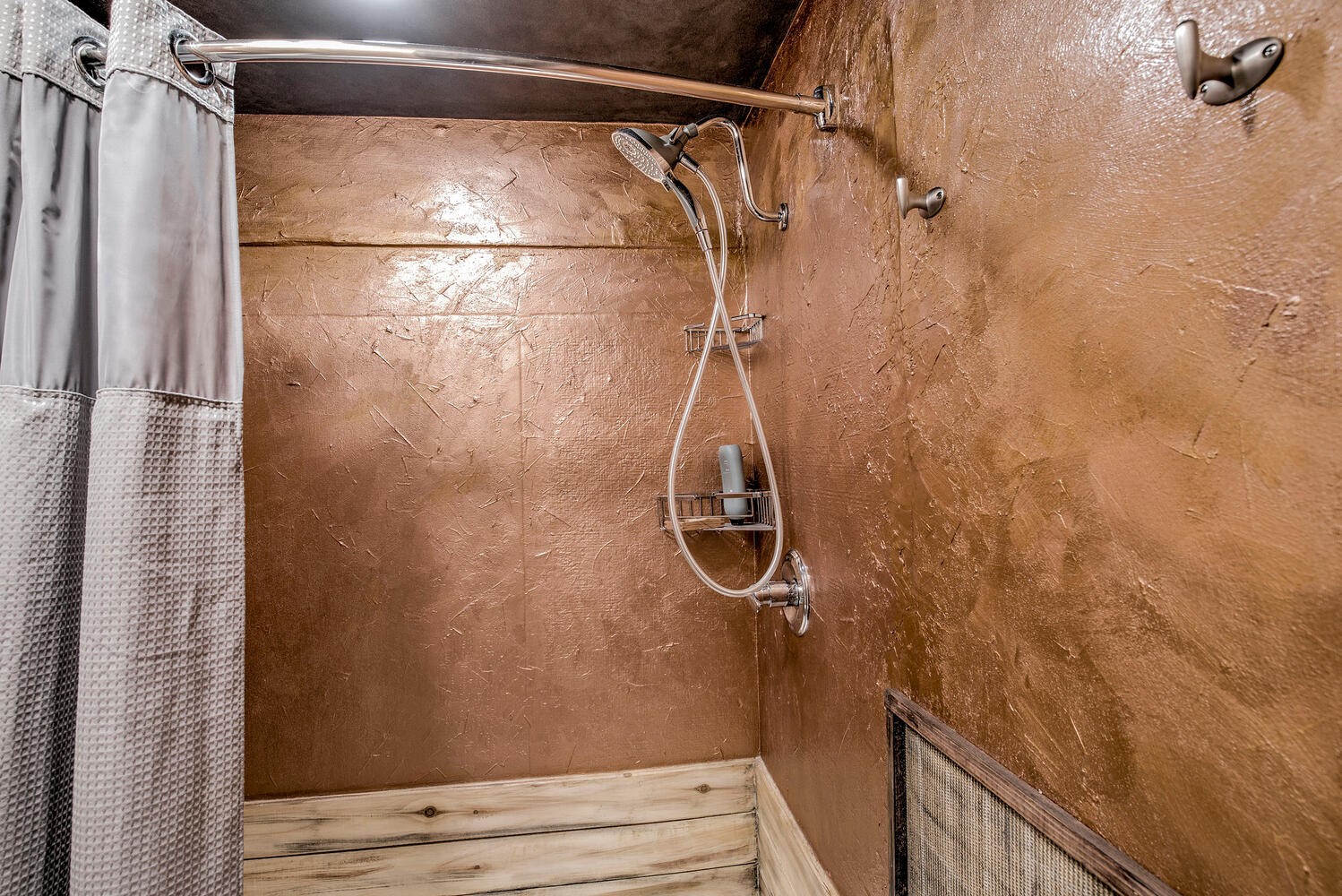 78 Guller Road, Unit 201 Frisco, CO 80443 - Photo 24 of 33 Fun shower enclosure!