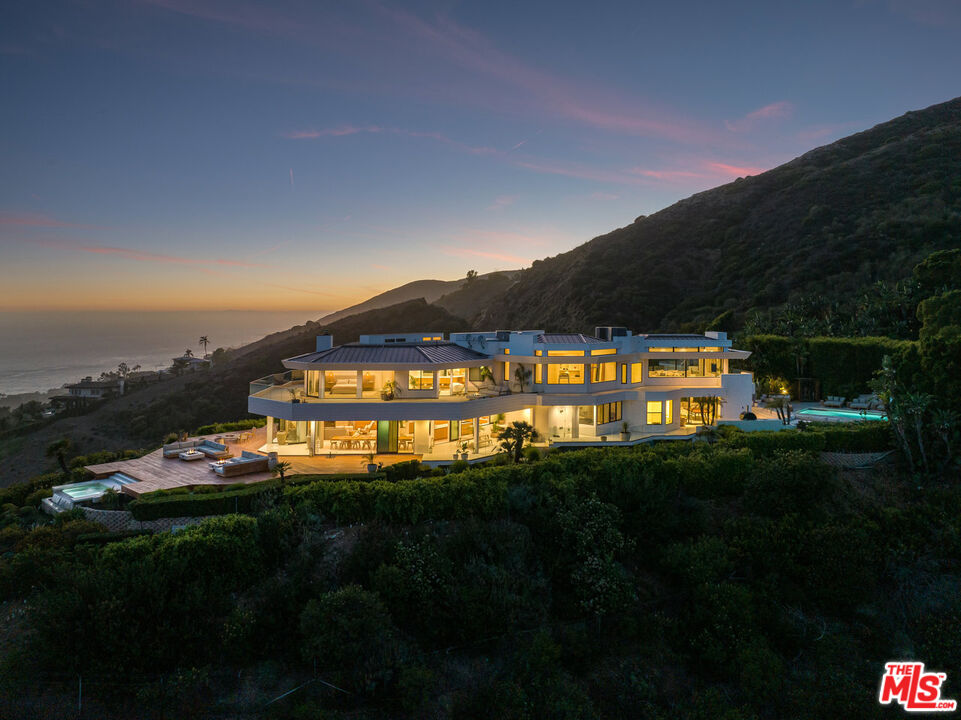 4310 Encinal Canyon Road Malibu, CA 90265 - Photo 28 of 28