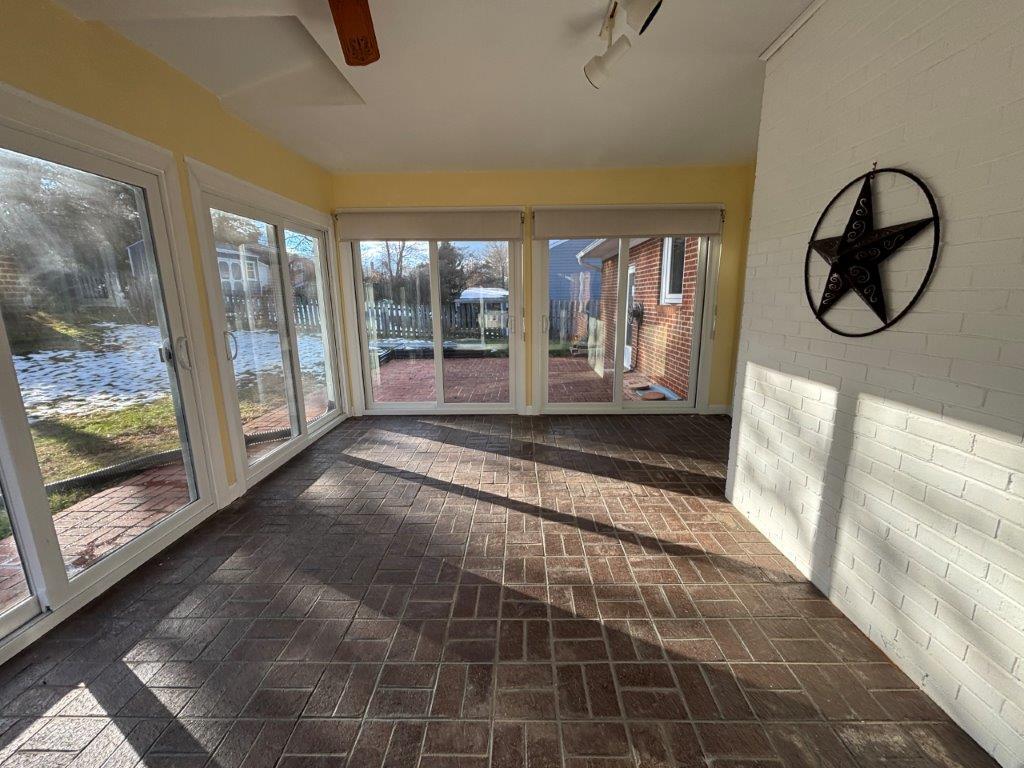 136 Grimes Street Roanoke, VA 24019 - Photo 48 of 101 IMG_3438