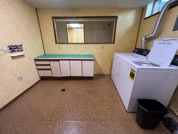 $2,450 | 136 Grimes Street, Roanoke, VA 24019