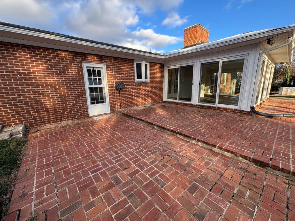 136 Grimes Street Roanoke, VA 24019 - Photo 84 of 101 IMG_3474