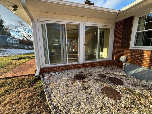 $2,450 | 136 Grimes Street, Roanoke, VA 24019