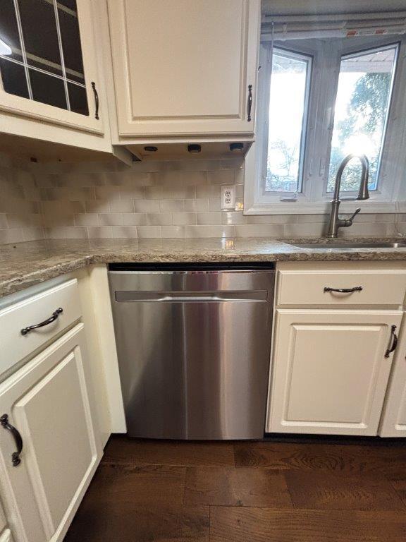 136 Grimes Street Roanoke, VA 24019 - Photo 89 of 101 a view of cabinets with wooden floor and a window