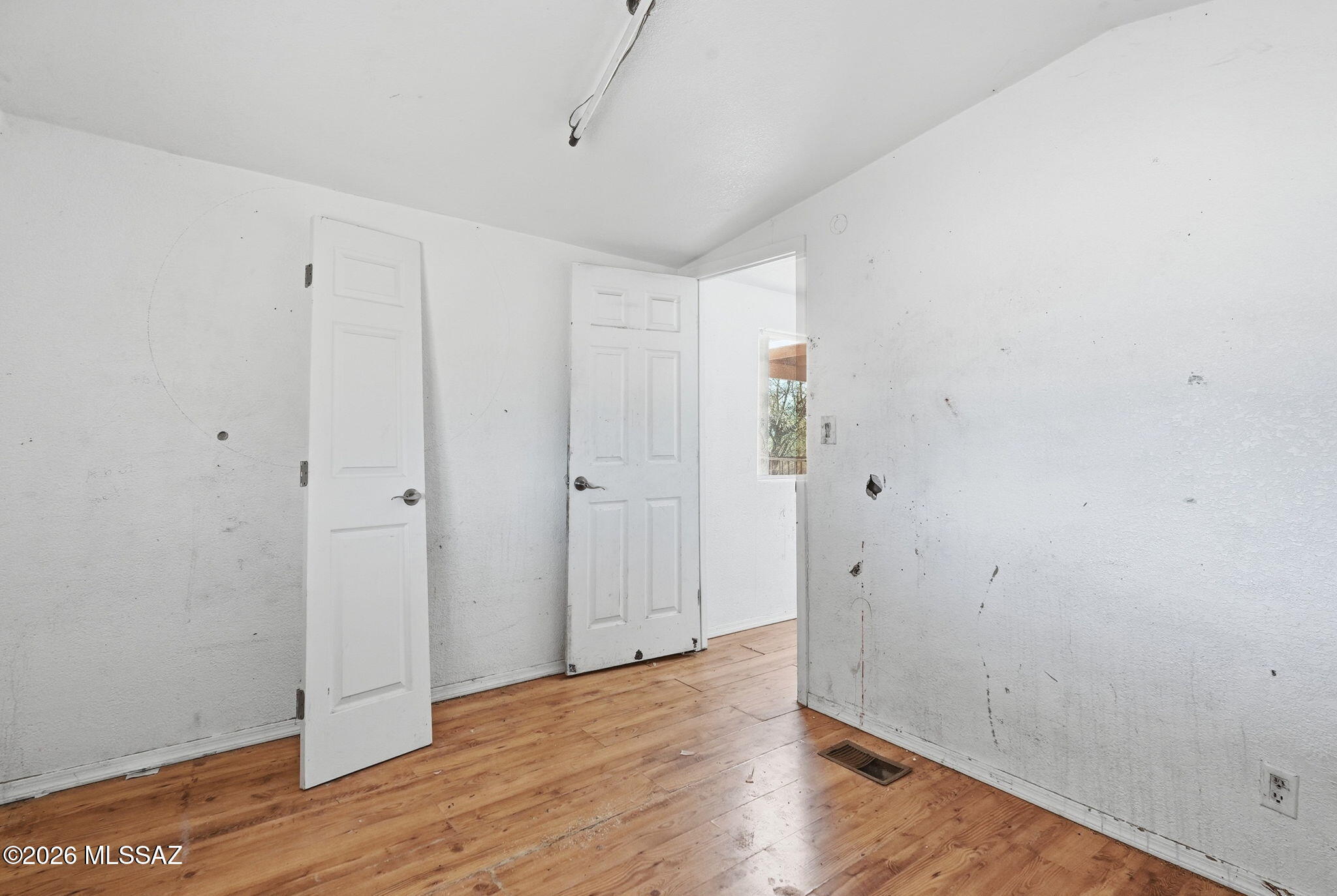6811 North Guthrie Road Tucson, AZ 85743 - Photo 25 of 35 025_ListerPros