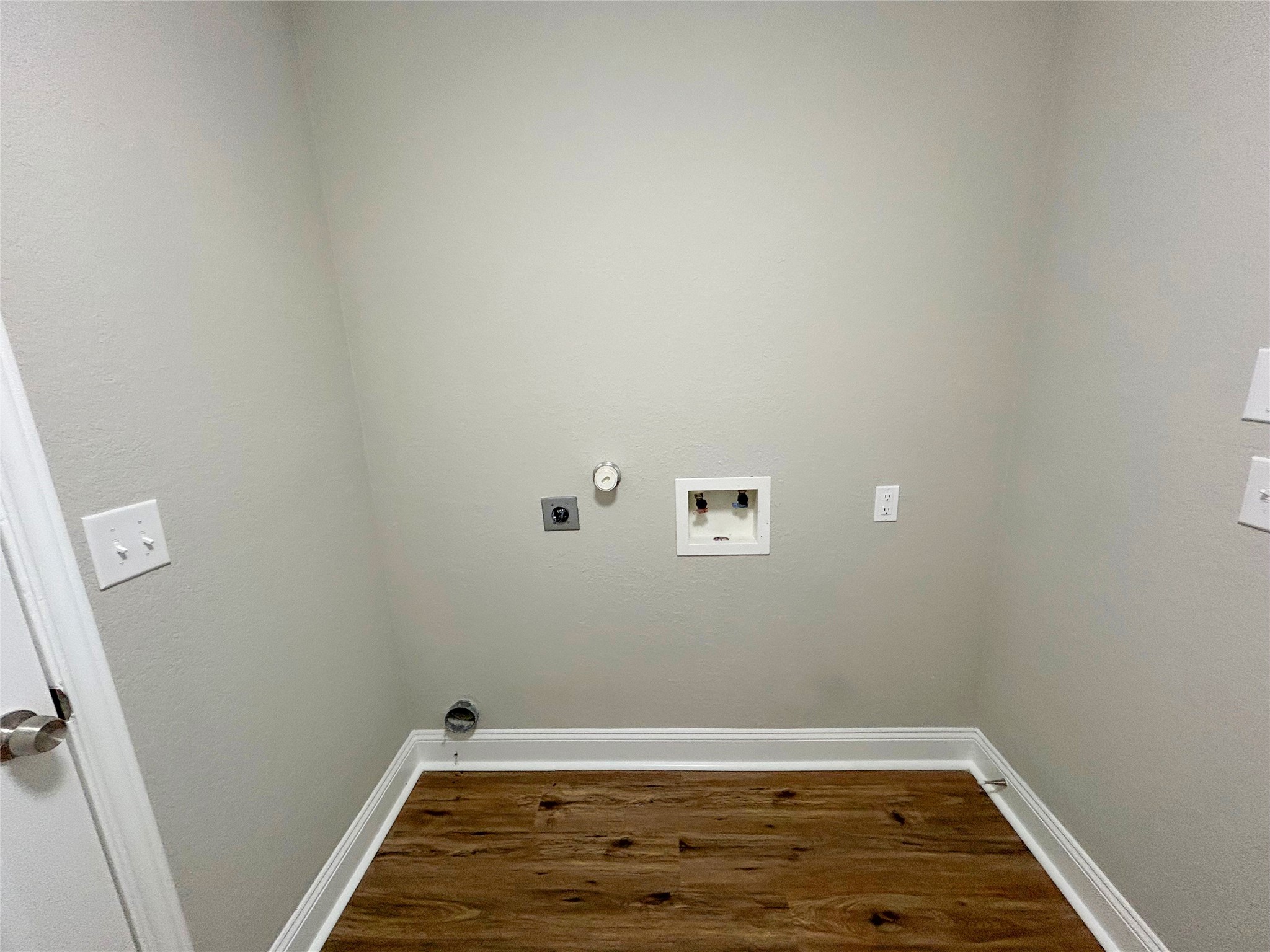 7902 Masters Manvel, TX 77578 - Photo 12 of 21 The utility room is comfortably located inside the home.