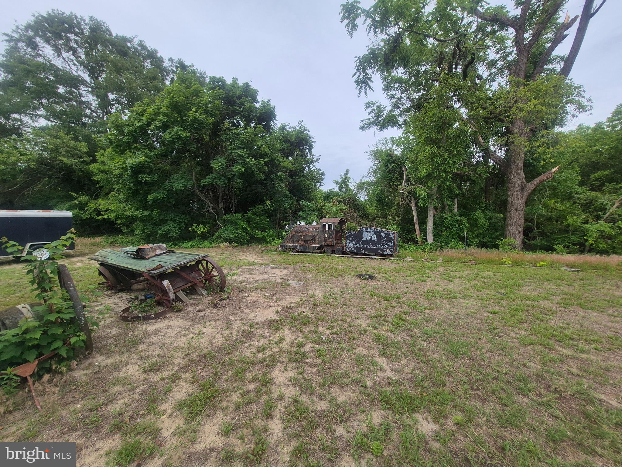 715 Main Street Sharptown, MD 21861 - Photo 32 of 36 a view of a outdoor space with a patio