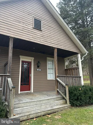 $1,200 | 2472 Waynesboro Pike, Fairfield, PA 17320