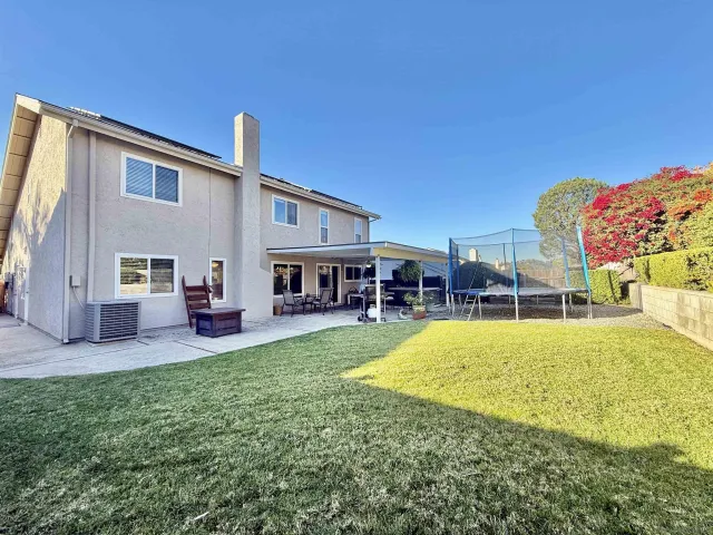 $999,999 | 2049 Wind River Road, El Cajon, CA 92019