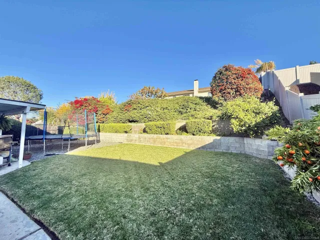 $999,999 | 2049 Wind River Road, El Cajon, CA 92019