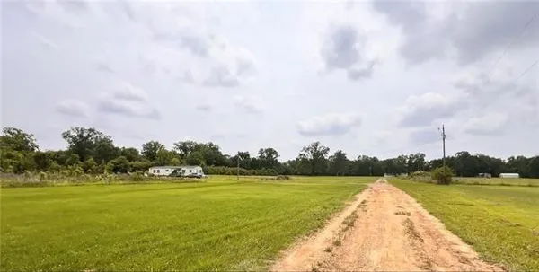 $89,900 | 285 Farenzie Road, Colfax, LA 71417