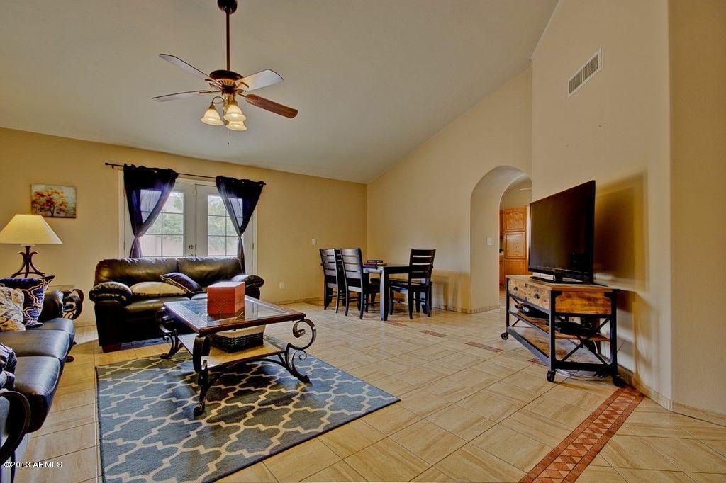 9014 West Hatcher Road Peoria, AZ 85345 - Photo 7 of 19 Tyler 7