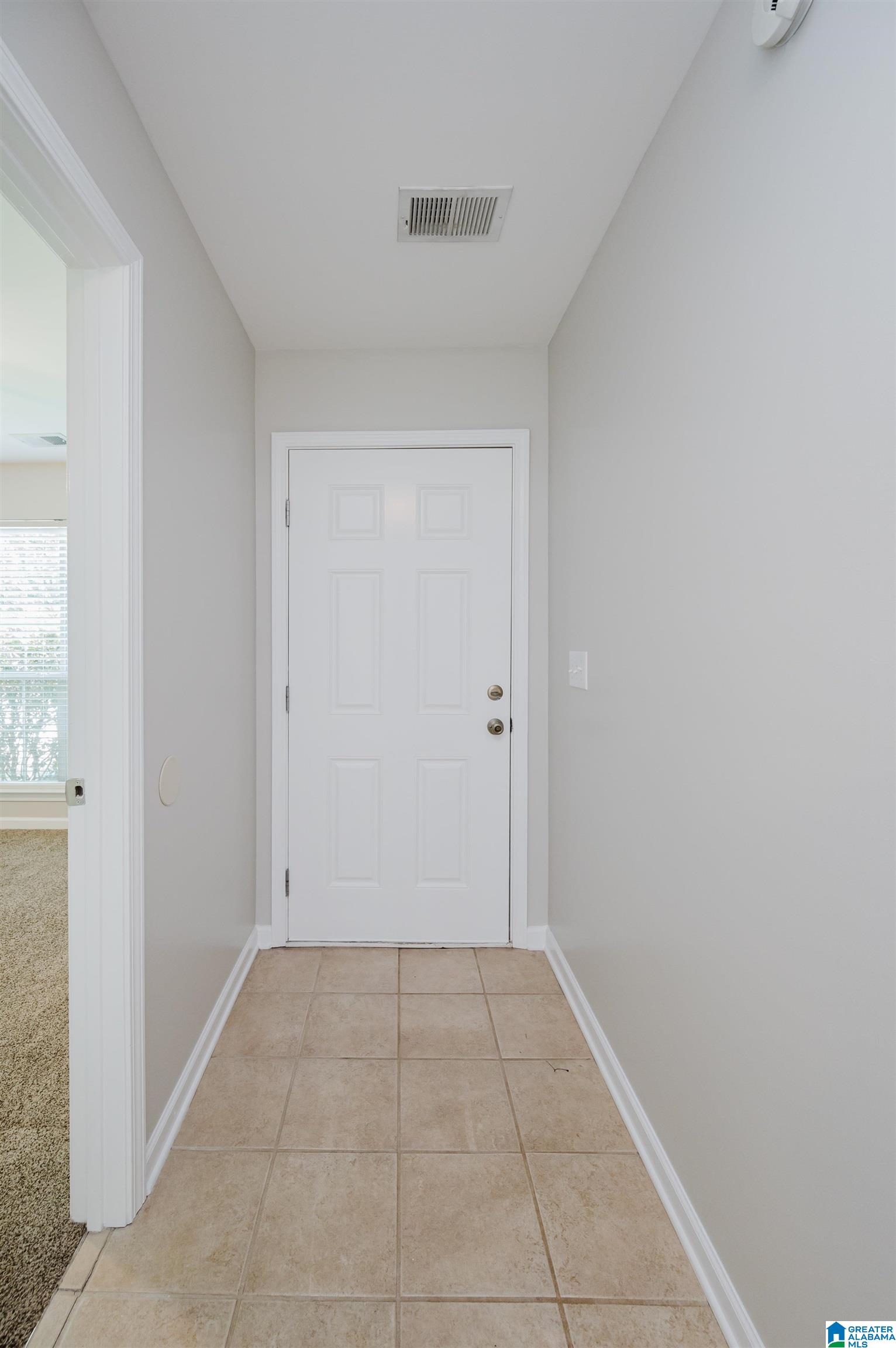 4076 Forest Lakes Road Sterrett, AL 35147 - Photo 9 of 48