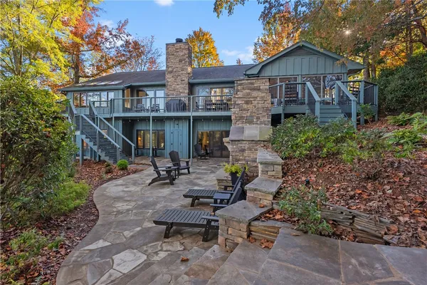 $875,000 | 3 Dinghy Court, Salem, SC 29676