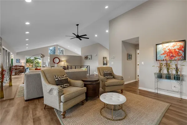 $875,000 | 3 Dinghy Court, Salem, SC 29676