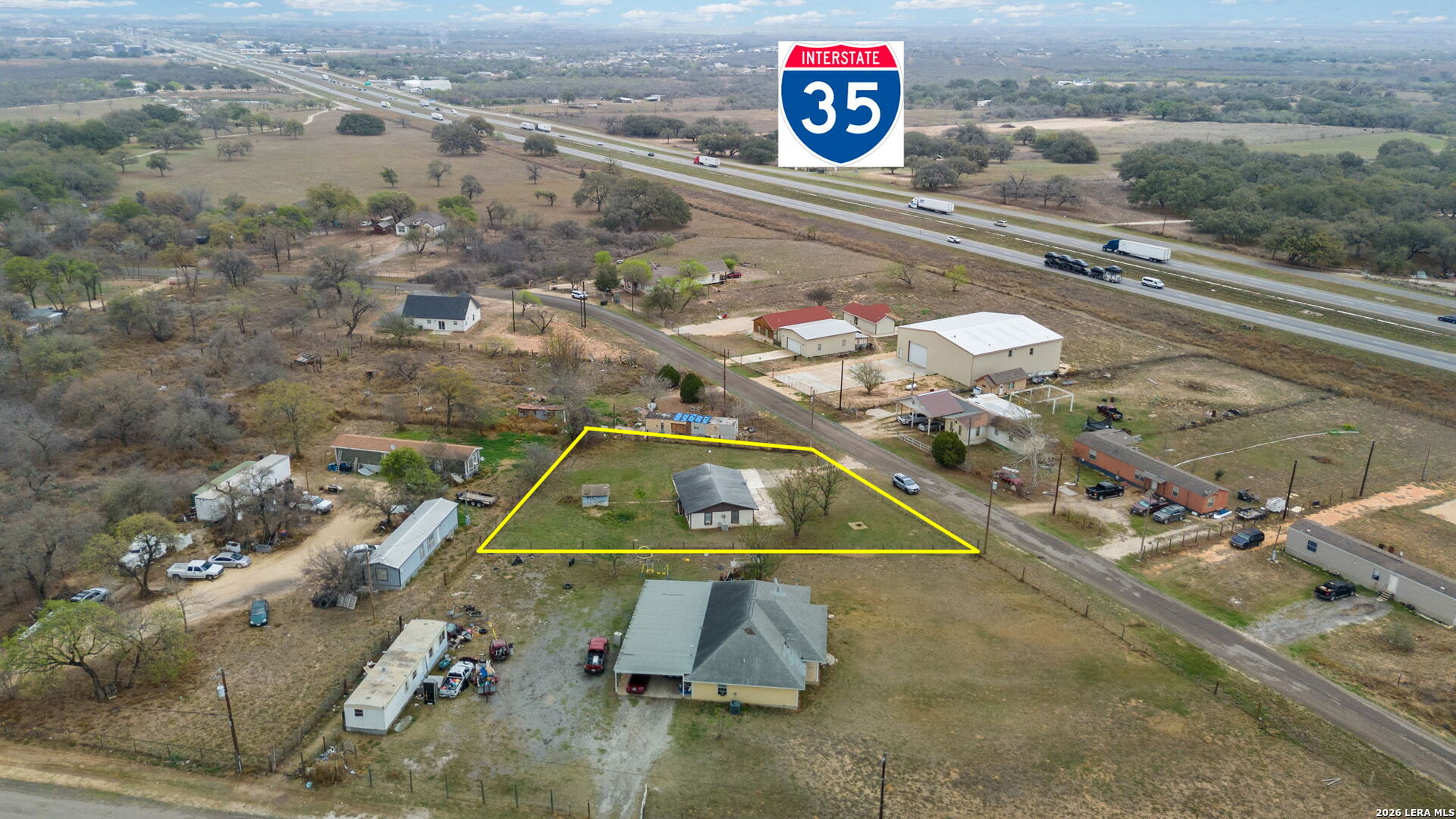 844 County Road 6846 Lytle, TX 78052 - Photo 22 of 35