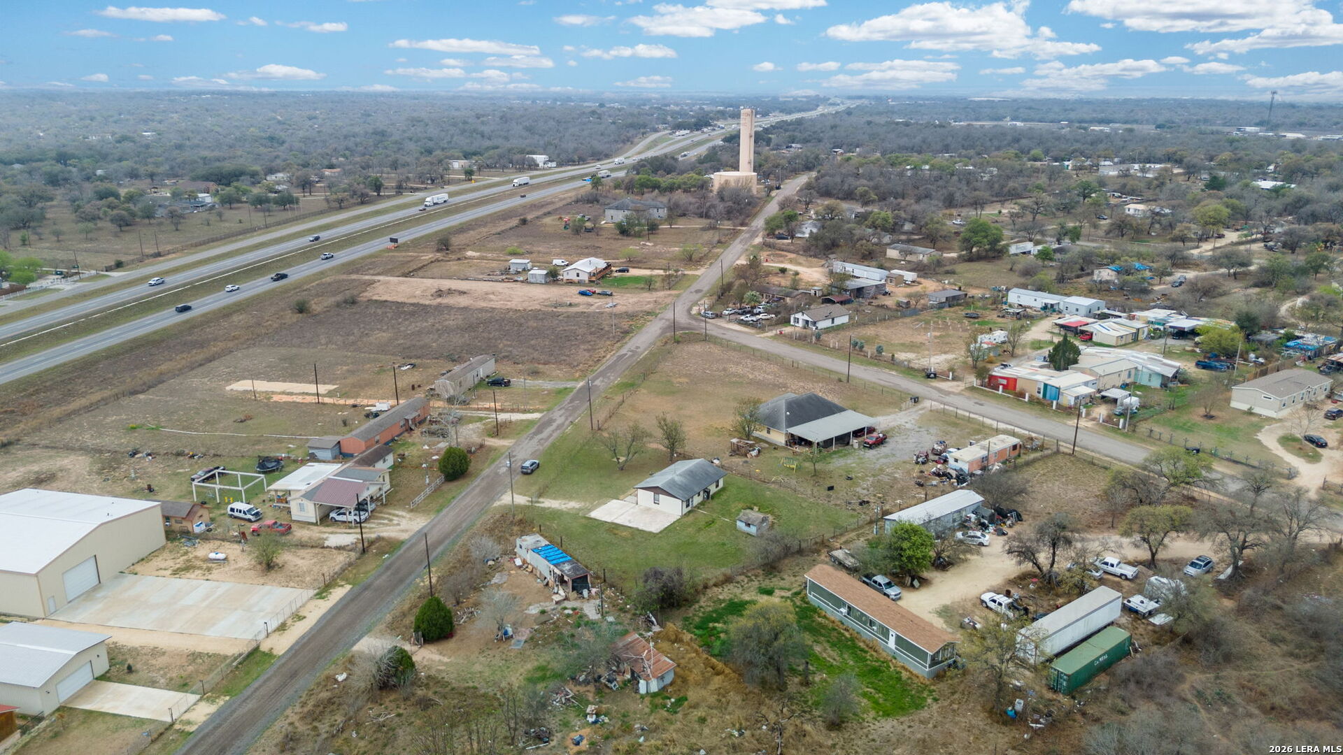 844 County Road 6846 Lytle, TX 78052 - Photo 30 of 35