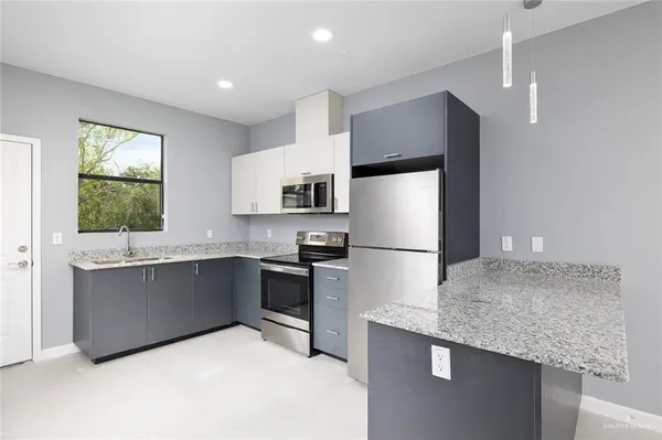 $1,100 | 1404 West Harrison Avenue, Unit 3, Alton, TX 78573