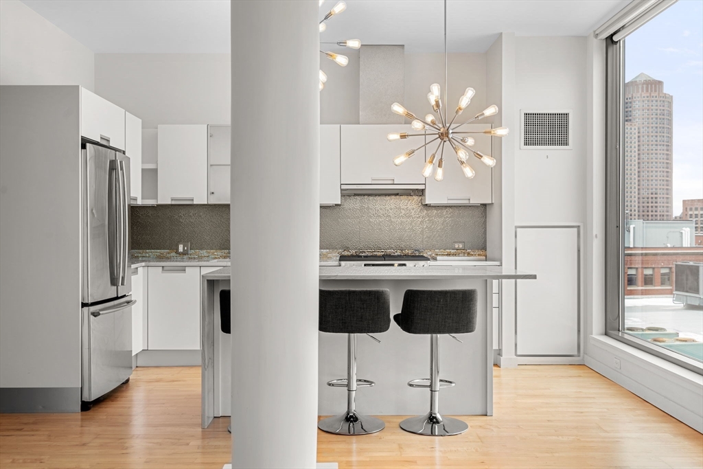 346 Congress Street, Unit 702 Boston, MA 02210 - Photo 6 of 20