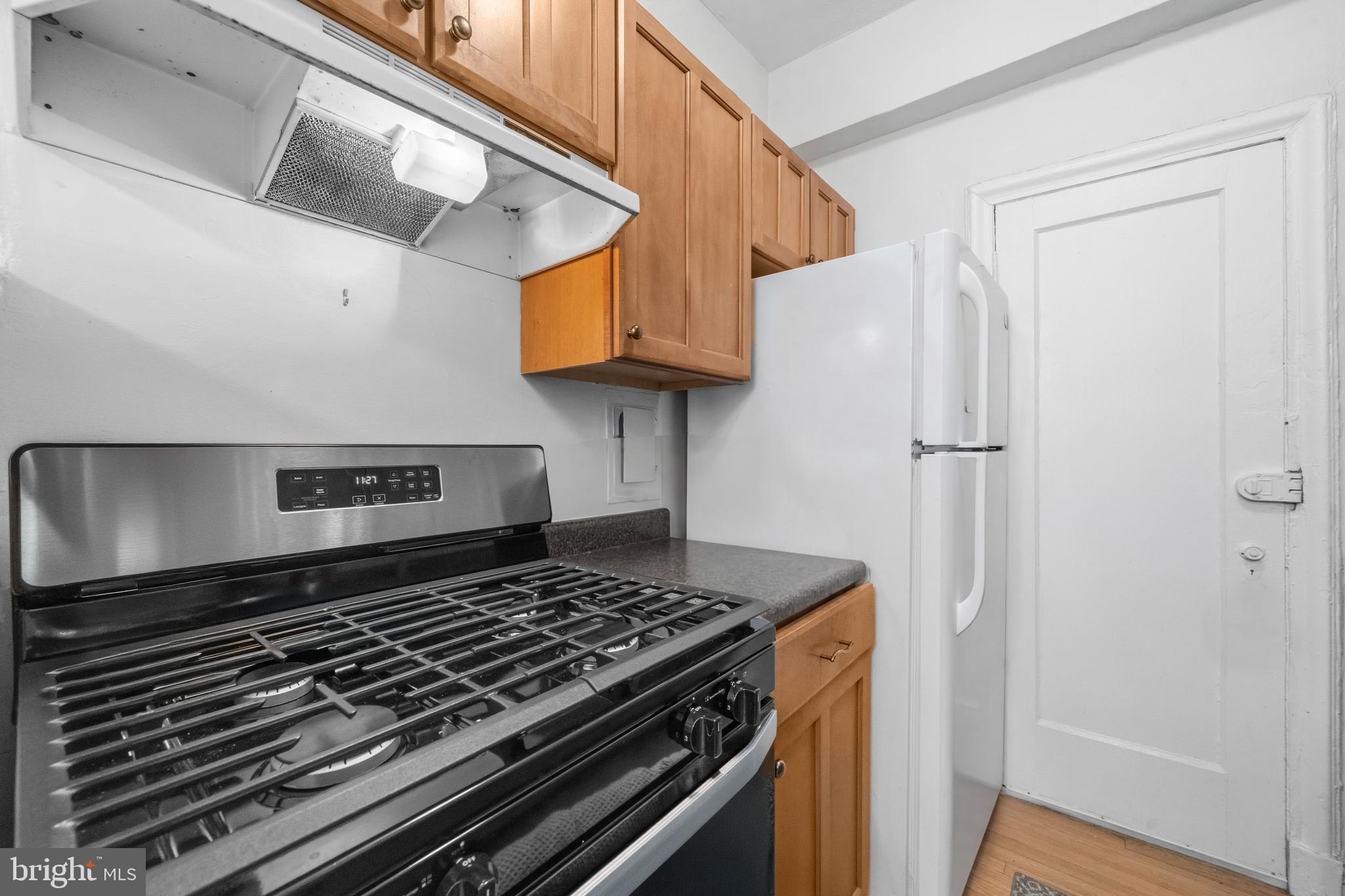 2032 Belmont Road Northwest, Unit 104 Washington, DC 20009 - Photo 11 of 22