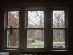 1801 Chelsea Road Baltimore, MD 21216 - Photo 15 of 27 Updated Windows