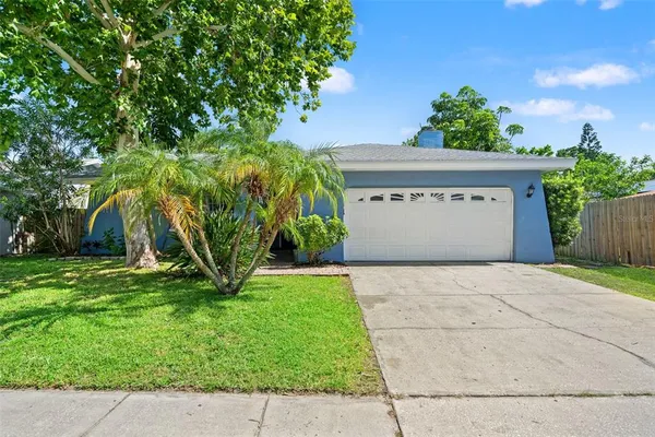 $460,000 | 6850 119th Place North, Largo, FL 33773