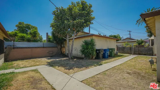 a view of a house with a patio