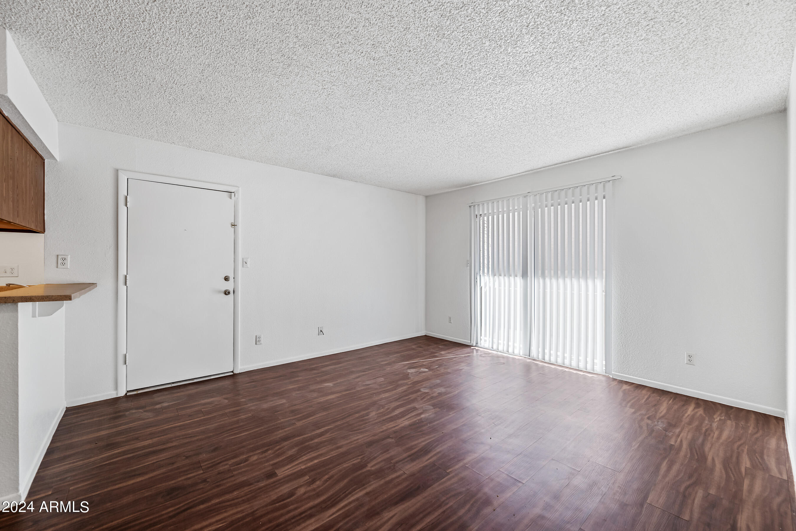 2625 East Indian School Road, Unit 213 Phoenix, AZ 85016 - Photo 3 of 15 5-2625EISR213-ocupix