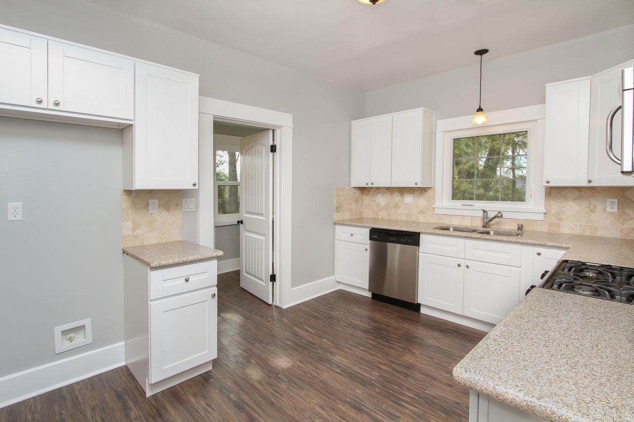 27939 Valley Center Road Valley Center, CA 92082 - Photo 12 of 25 Gallery Image 12