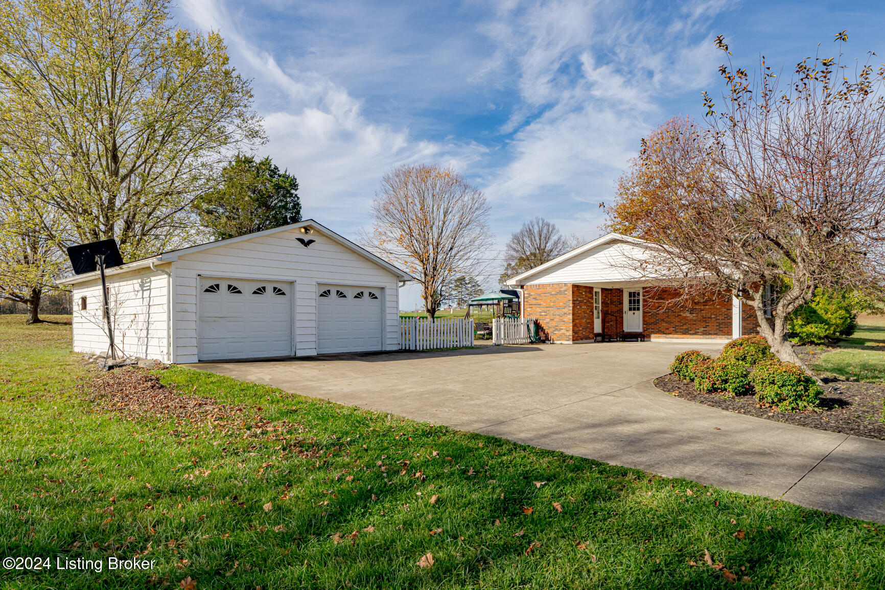 6731 Springfield Road Bardstown, KY 40004 - Photo 3 of 26 3