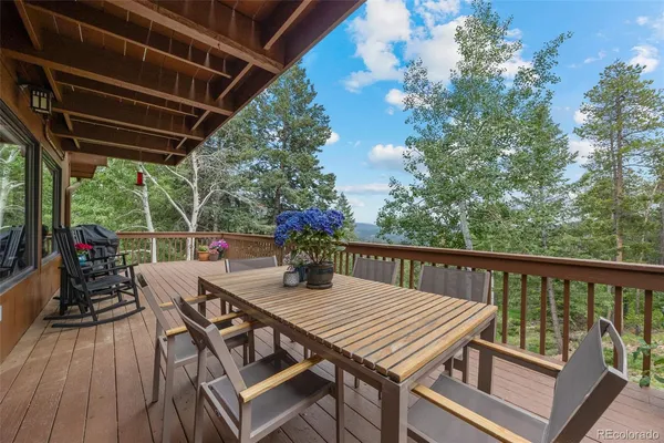 $940,000 | 32462 Lodgepole Drive, Evergreen, CO 80439