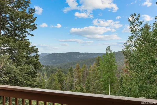 $940,000 | 32462 Lodgepole Drive, Evergreen, CO 80439