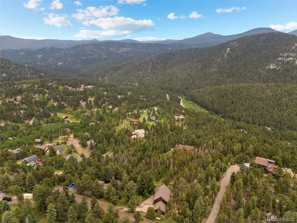 $940,000 | 32462 Lodgepole Drive, Evergreen, CO 80439