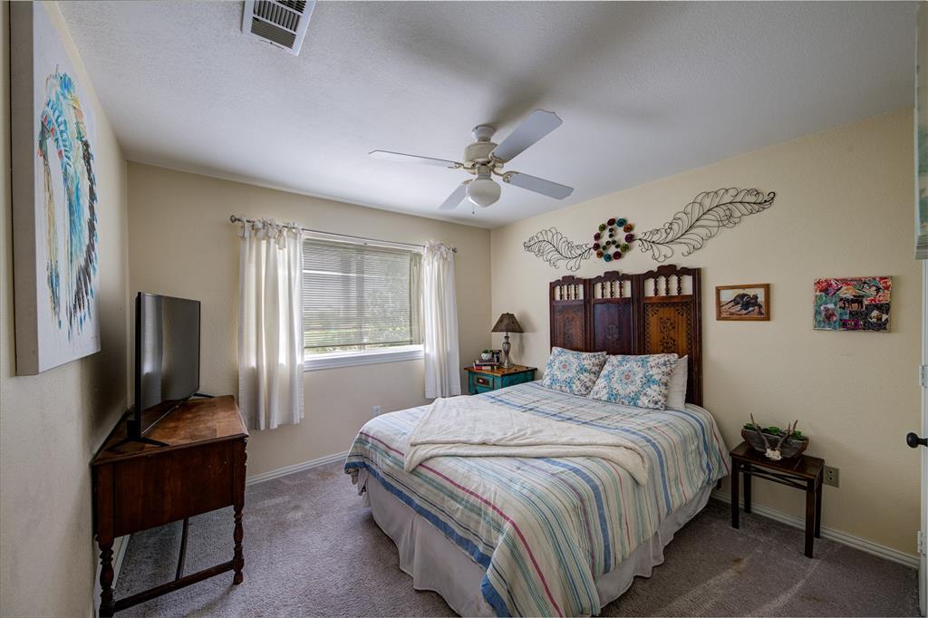 10609 Jackson Road Krum, TX 76249 - Photo 19 of 38
