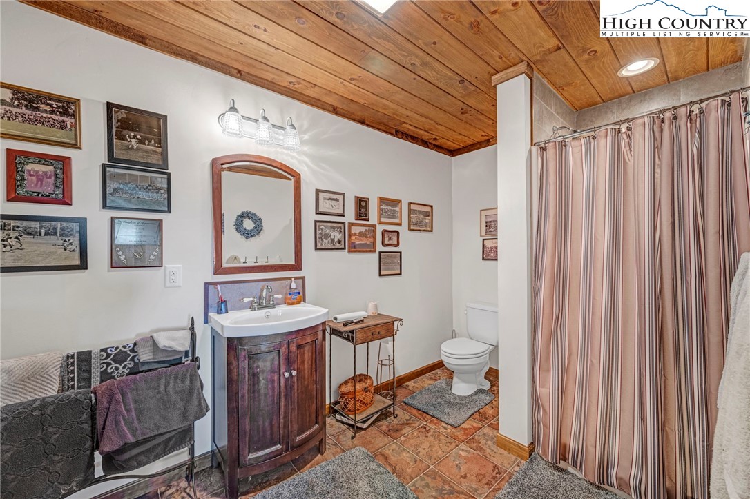 540 Mountain Farm Road Boone, NC 28607 - Photo 41 of 46 a very nice looking room with a large window