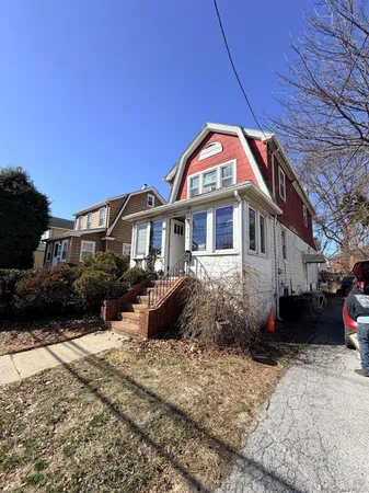 $449,000 | 234 Cochran Place, Valley Stream, NY 11581