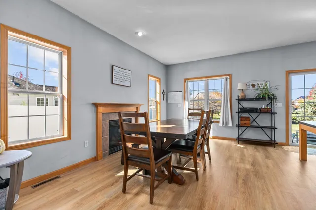 $479,900 | 4124 East Glory Lane, Appleton, WI 54913