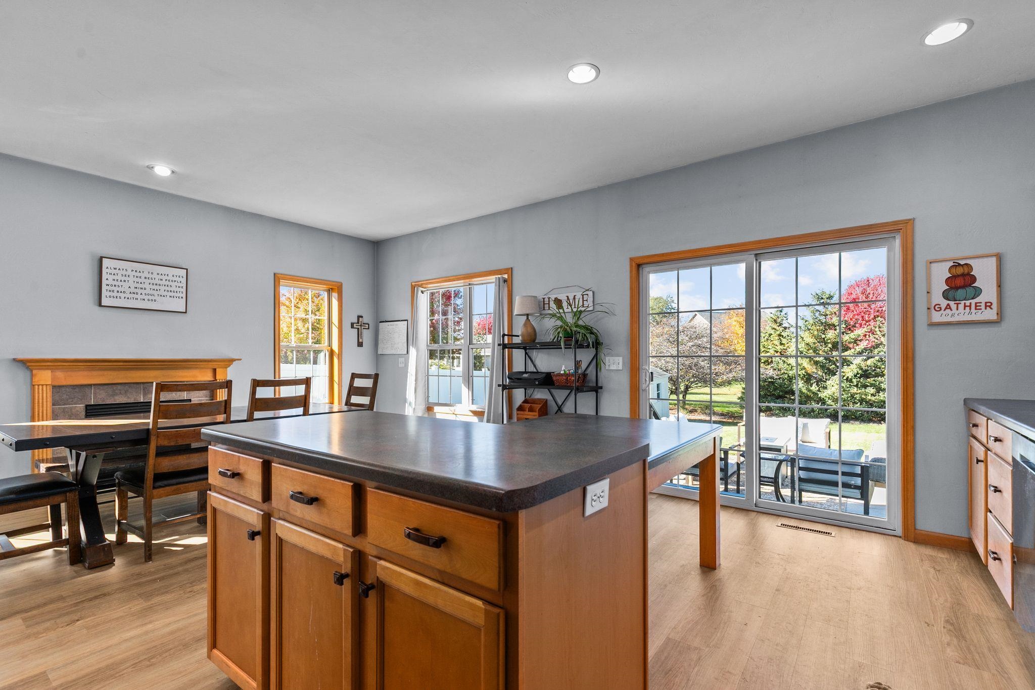 4124 East Glory Lane Appleton, WI 54913 - Photo 17 of 57