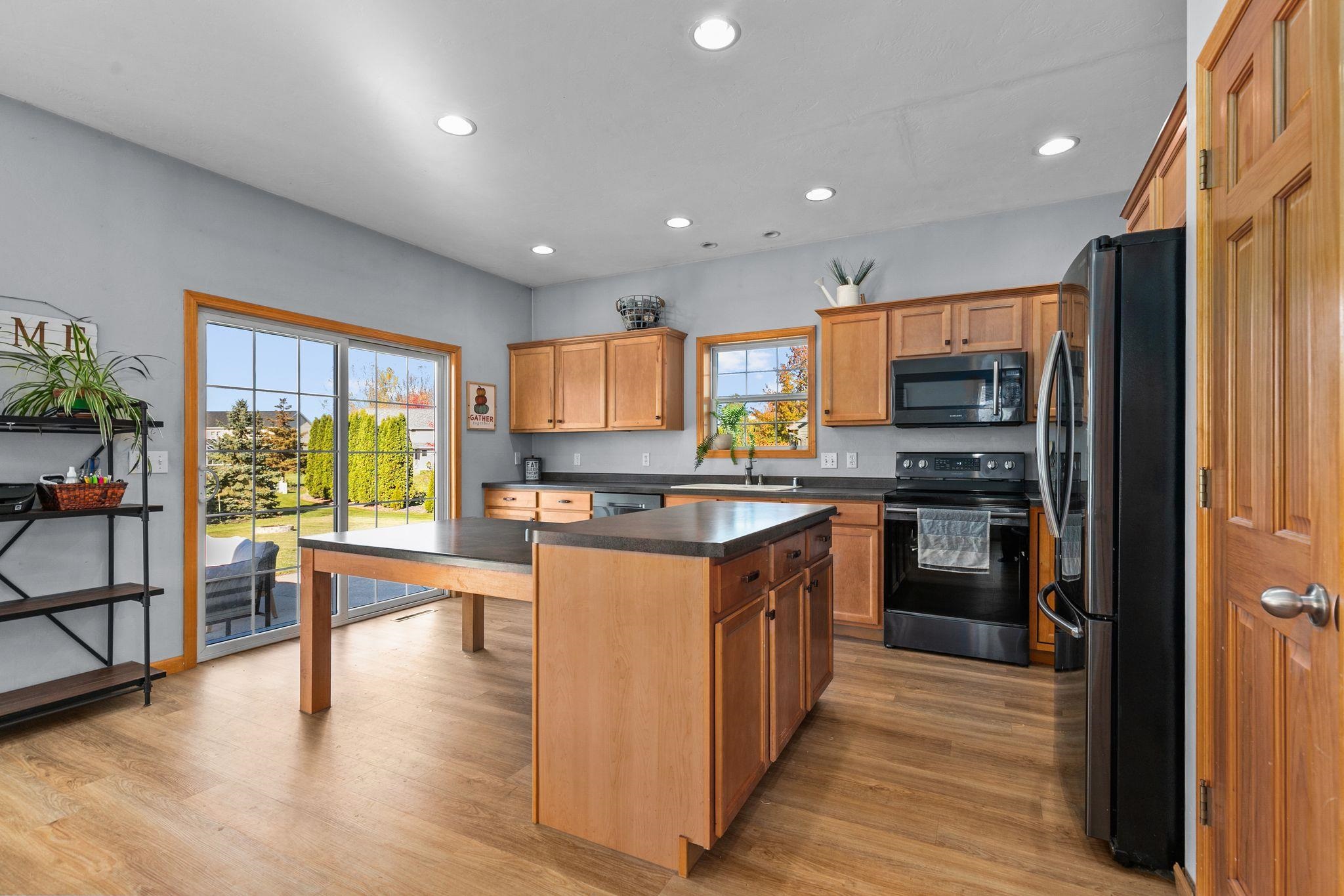 4124 East Glory Lane Appleton, WI 54913 - Photo 18 of 57