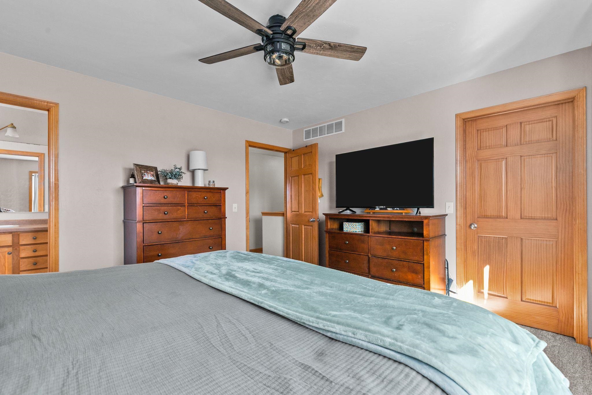 4124 East Glory Lane Appleton, WI 54913 - Photo 23 of 57