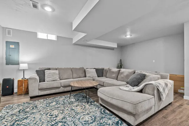 $479,900 | 4124 East Glory Lane, Appleton, WI 54913