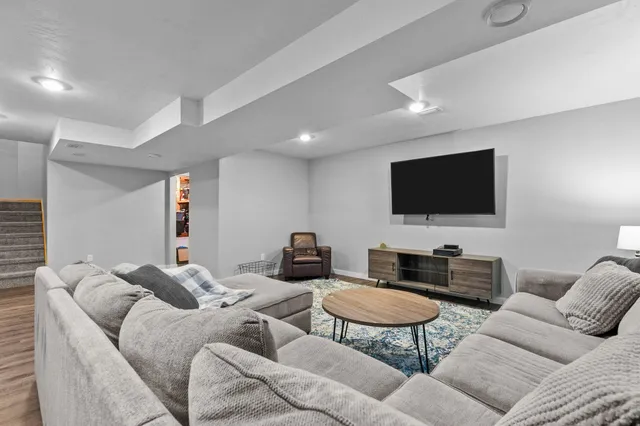 $479,900 | 4124 East Glory Lane, Appleton, WI 54913