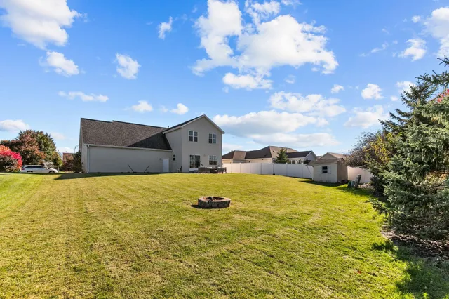 $479,900 | 4124 East Glory Lane, Appleton, WI 54913