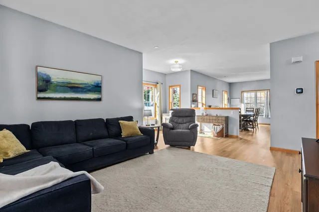 $479,900 | 4124 East Glory Lane, Appleton, WI 54913