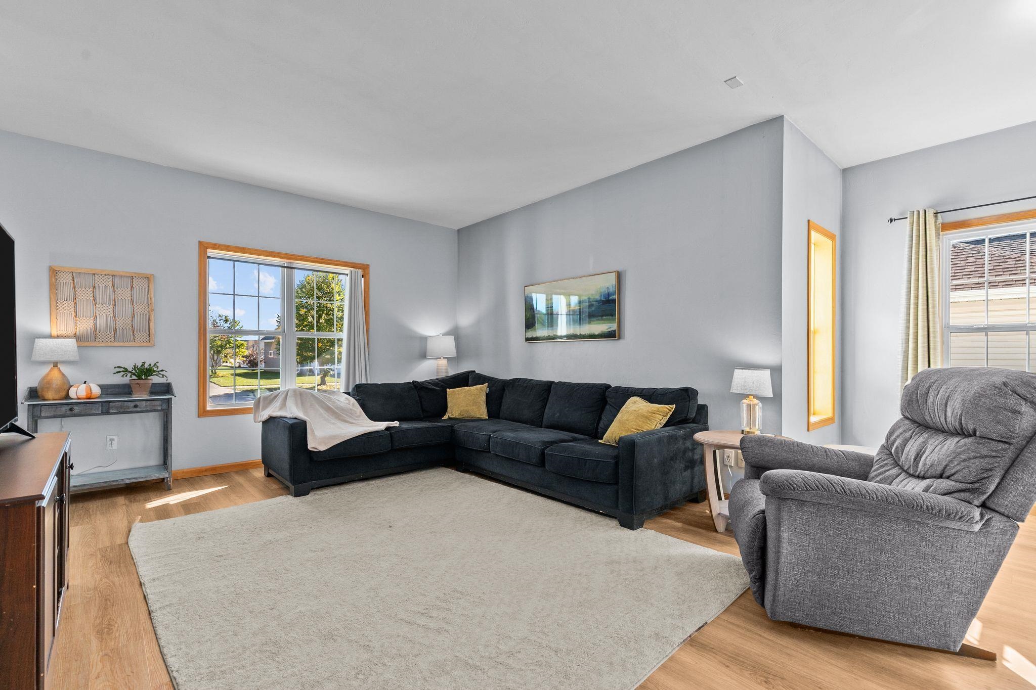 4124 East Glory Lane Appleton, WI 54913 - Photo 6 of 57