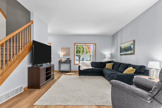 $479,900 | 4124 East Glory Lane, Appleton, WI 54913